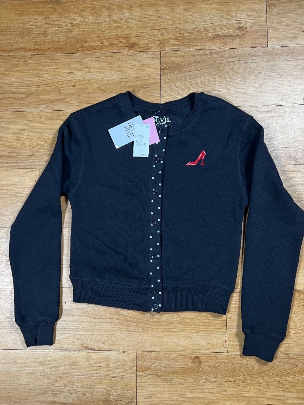 The Devil Wears Prada NWT Black Cardigan Sweatshirt Women’s S Graphic